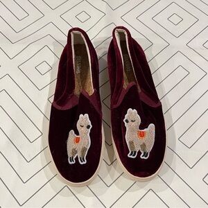 Soludos Velvet Alpaca Slip-On burgundy Sneakers. Sz 8.5